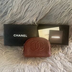 CHANEL Half Moon Burgundy Pebbled CC Leather Coin Pouch with Gold CC Zip